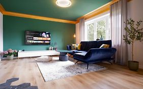 Lenhaus Mit Kamin & Garten - Ferienhaus Im Gruenen